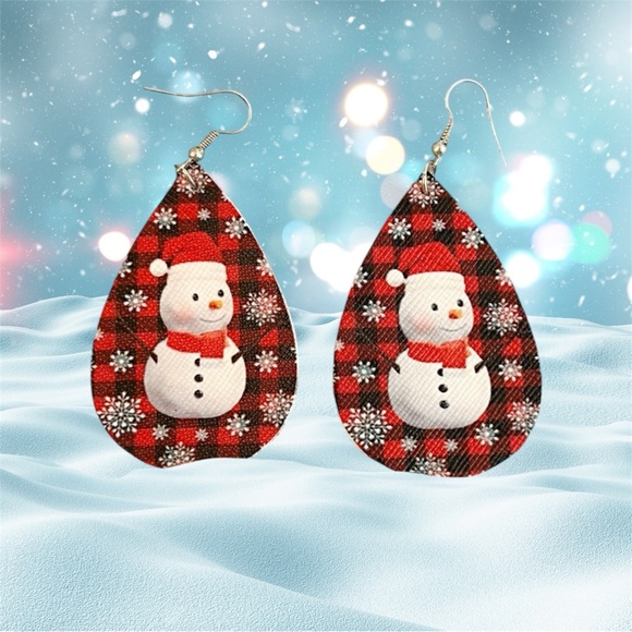 NWOT-Snowman Christmas Faux Leather Teardrop Earrings - Picture 2 of 2